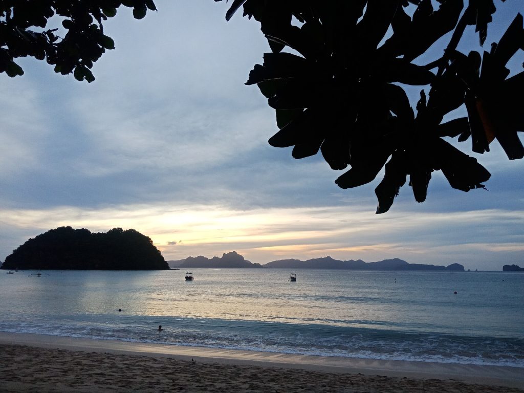 Chị Hương
